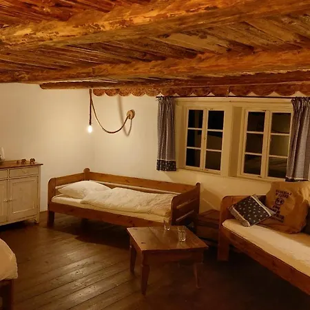 Hlucov - & Restaurace 3*
